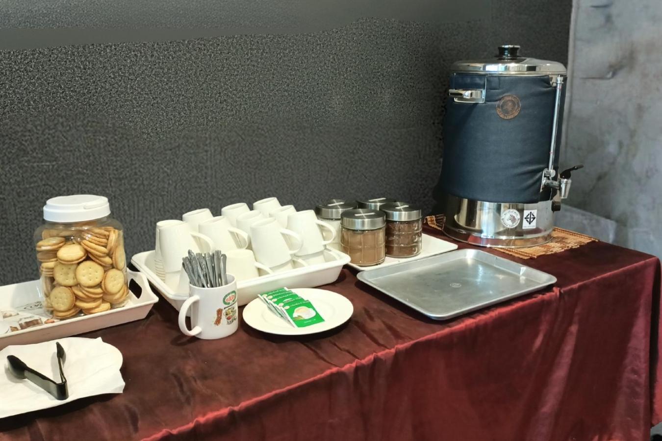 Km Hotel Τσιάνγκ Μάι Εξωτερικό φωτογραφία